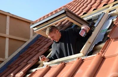 Pose de fenêtres de toit Velux au Trioulou